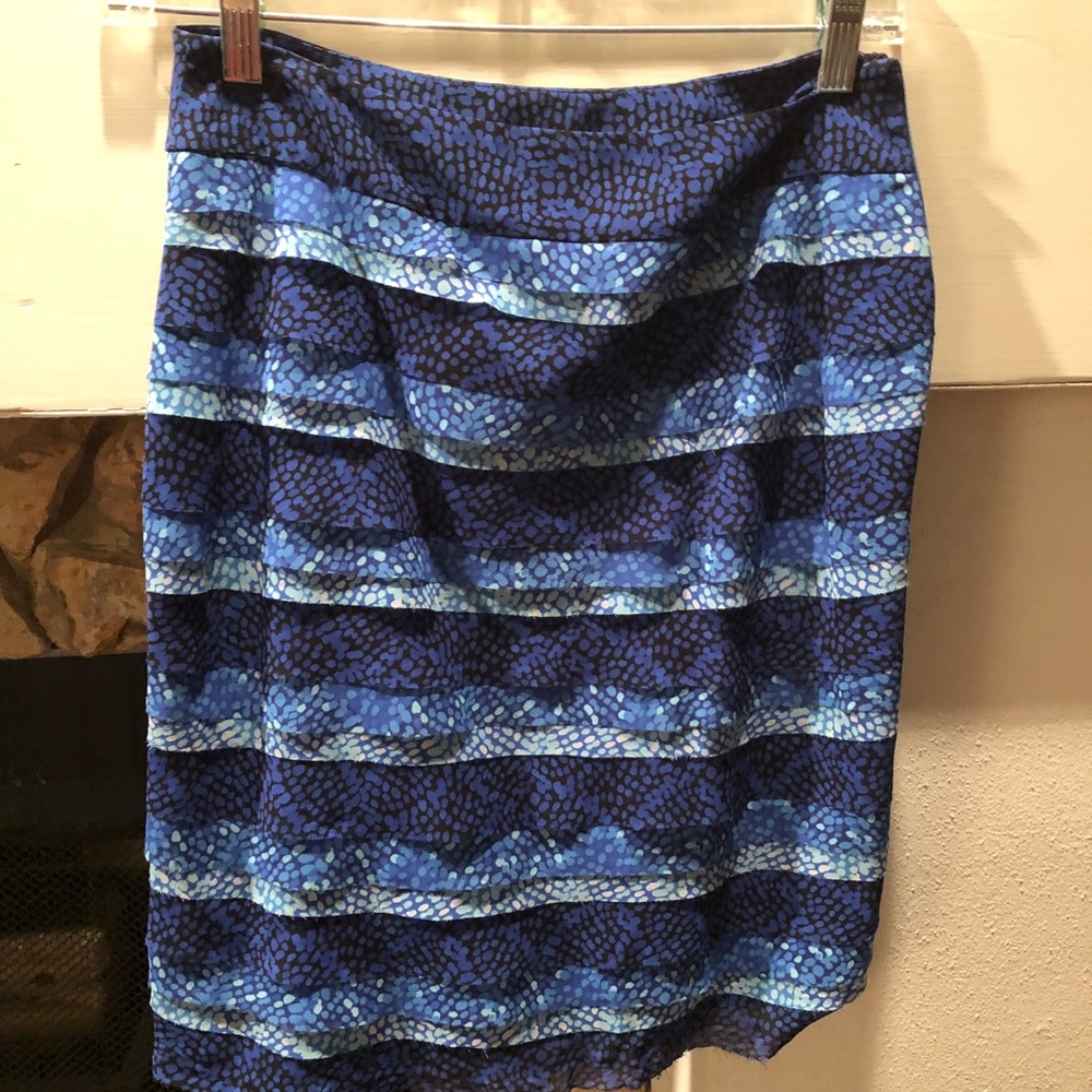 Blue-tiered White House Black Market Pencil Skirt